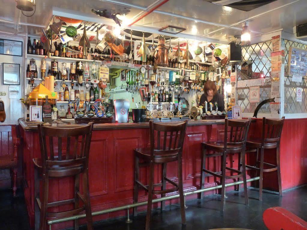 The London Inn Padstow Exterior foto